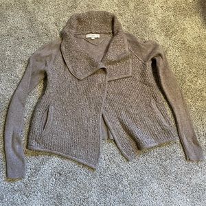 Ann Taylor LOFT tan long-sleeve open-front cardigan sweater with pockets!